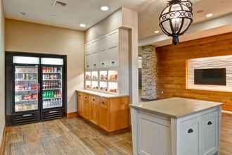 Lobi 4 Homewood Suites by Hilton Seattle-Issaquah