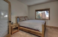 Bedroom 7 Tahoe Donner Classic