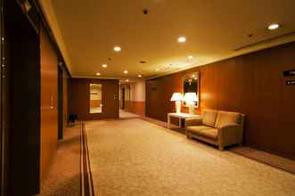 Lobby 4 Hotel Okura Niigata