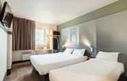 Kamar Tidur 3 B&B Hotel Evry Lisses - 1