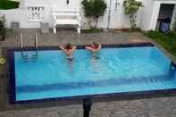 Swimming Pool Villu Villa