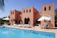 Swimming Pool La Kasbah Chwiter