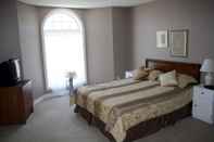 Bedroom Downtown Whitby Furnished Homes