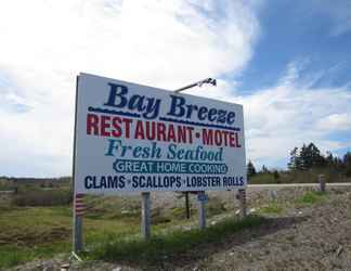 Bangunan 2 Baybreeze Restaurant and Motel