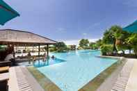 Swimming Pool Peninsula Bay Resort