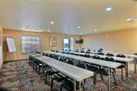 ห้องประชุม Cobblestone Hotel & Suites - Beulah