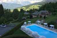 Swimming Pool Aux Ducs de Savoie