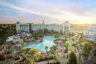 Swimming Pool Universal's Loews Sapphire Falls Resort