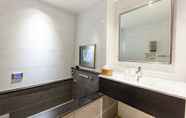 In-room Bathroom 3 168 Motel - Pingzhen