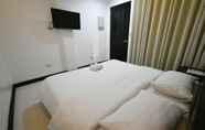 Kamar Tidur 4 Swiftlets Inn