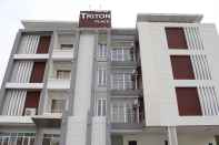 Luar Bangunan Triton Place