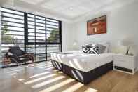 Kamar Tidur 381 Cremorne