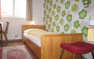 Kamar Tidur 2 Pension Sonne Bed & Breakfast