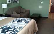 ห้องนอน 2 Sleep Inn & Suites Defuniak Springs - Crestview