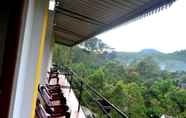 Nearby View and Attractions 6 Grand Adam's peak