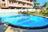 Swimming Pool Airport Green View Resort