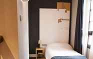 Bedroom 4 Hotel Zenit Coloquio