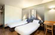 Bedroom 6 B&B Hotel Pontault Combault