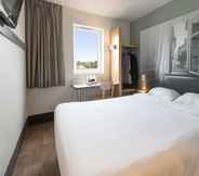 Bedroom 6 B&B Hotel Chalons En Champagne