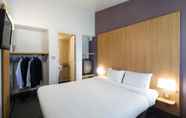 Bedroom 5 B&B Hotel Troyes Barberey