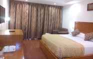 Bedroom 7 Hotel Kalinga Ashok