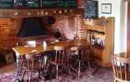 Bar, Kafe dan Lounge 4 Stukeleys