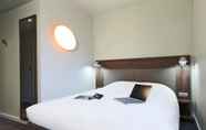 Bedroom 5 Campanile Clermont Ferrand Centre