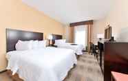 Bedroom 3 Hampton Inn & Suites California University-Pittsburgh