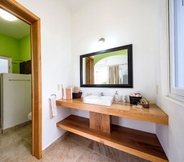 In-room Bathroom 6 MBoutique Hotel Sayulita