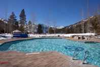 Swimming Pool Resort at Squaw Creek Studio 806