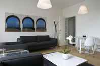 Ruang Umum Leopold5 Luxe-Design Apartment