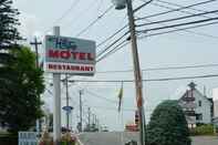 Exterior Hill Top Motel & Restaurant