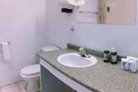 Toilet Kamar Crescent Motel