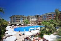 Swimming Pool Side Star Park - All Inclusive