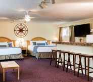 Kamar Tidur 7 Capt.'s Inn & Suites