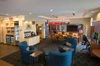 Bar, Cafe and Lounge TownePlace Suites by Marriott Lincoln North