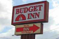 Exterior Budget Inn Roxboro