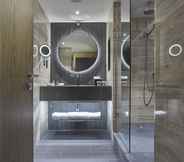 Toilet Kamar 4 Hilton London Bankside