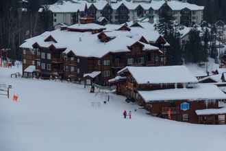 Bangunan 4 Snow Creek Cabins by Fernie Lodging Co.