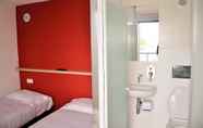 ห้องน้ำภายในห้อง 6 Eklo Hotels Le Havre