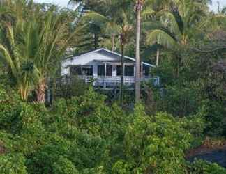 Exterior 2 Ma'ukele Lodge