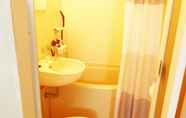 Toilet Kamar 3 Kyoto Uraraka Guest House