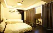 Bilik Tidur 5 Colors Infinity Inn