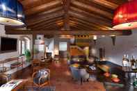 Bar, Cafe and Lounge Boutique Hotel Villa dei Campi