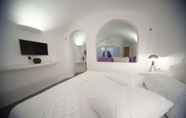 Phòng ngủ 7 Fanari Vista Suites