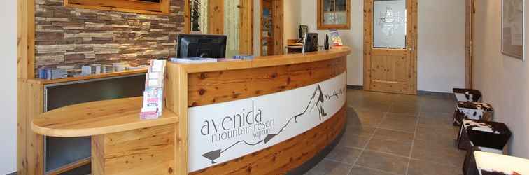 Lobby AvenidA Mountain Resort by Alpin Rentals