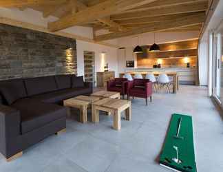 Lobby 2 Ski&Golf Suites by Alpin Rentals