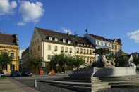 Exterior Hotel Česká Koruna