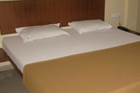 Kamar Tidur Hotel Gulmohr