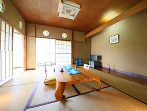 Kamar Tidur 4 Hotel Miyama